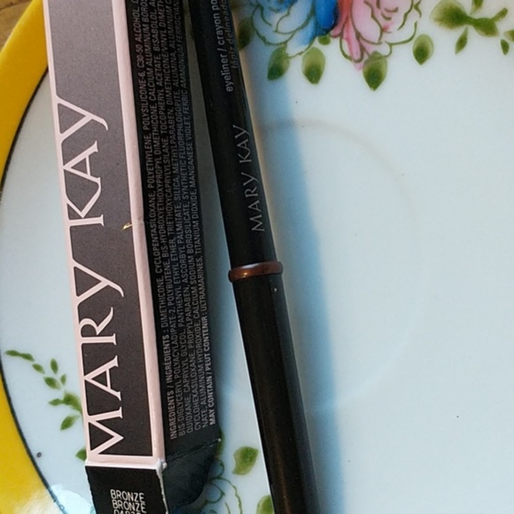 Mary Kay makeup Eyeliner Bronze NIB